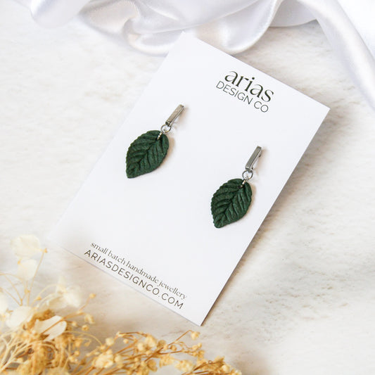 Leaf Bar Stud Earrings